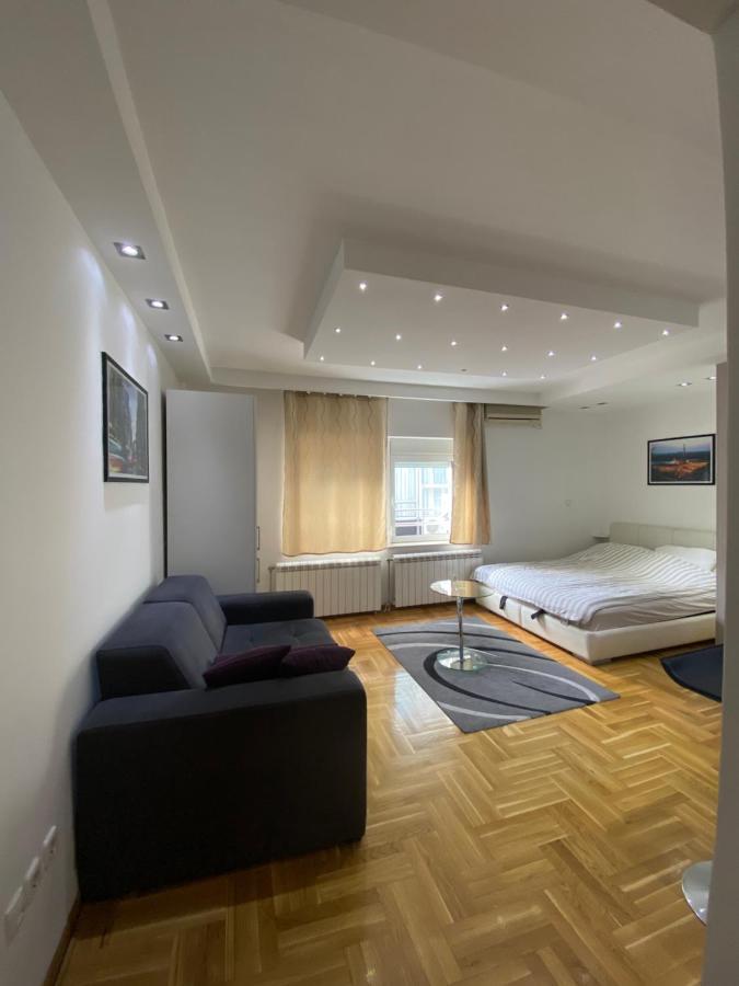 Appartamento Cika Ljuba Belgrado Esterno foto