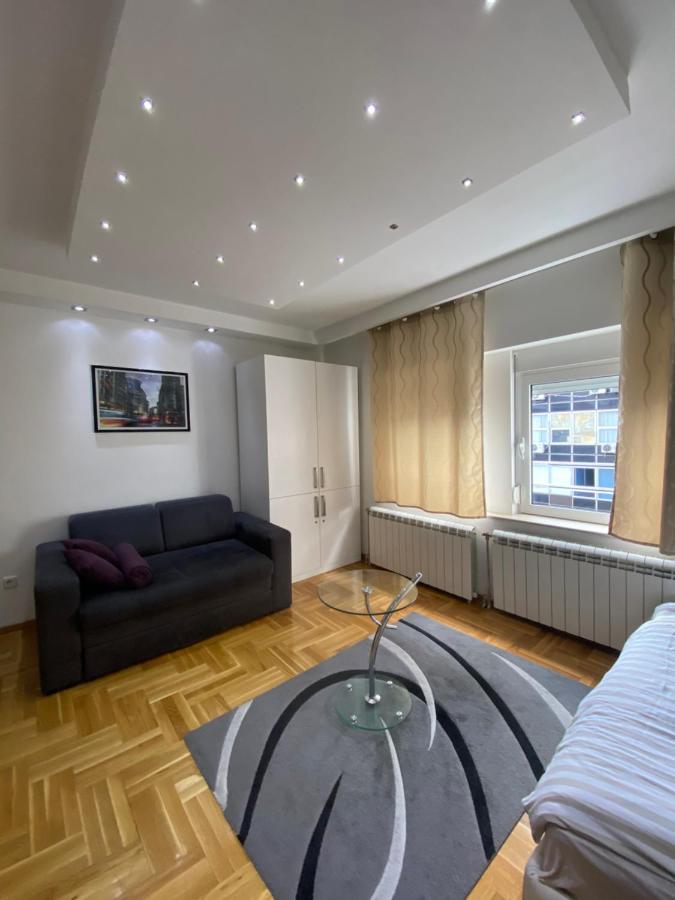 Appartamento Cika Ljuba Belgrado Esterno foto